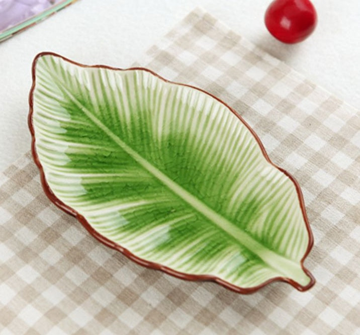 Creative Banana Leaf Shape Ceramic Seasoning Dish