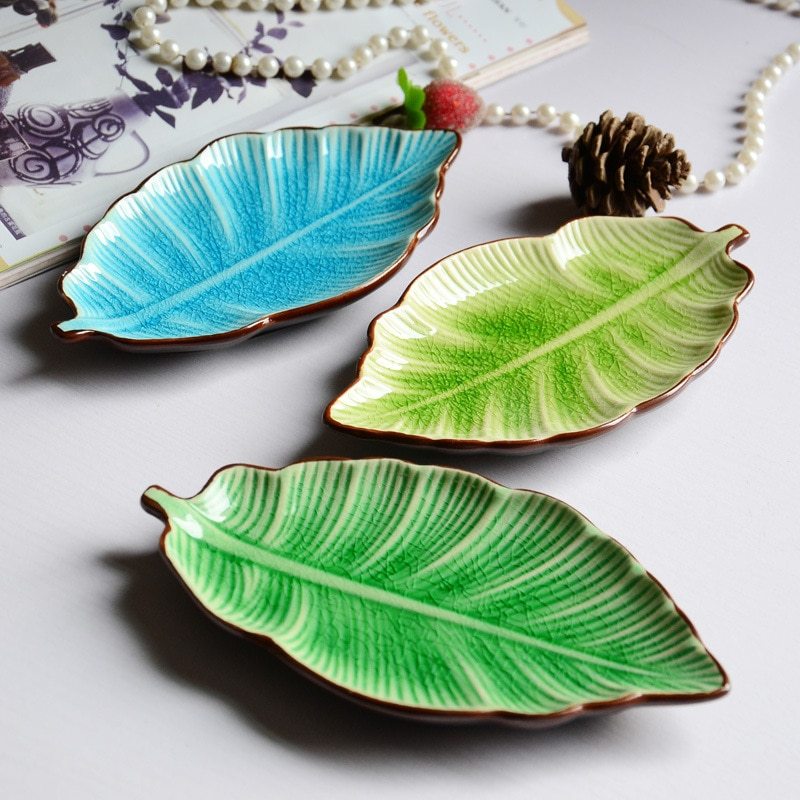 Creative Banana Leaf Shape Ceramic Seasoning Dish