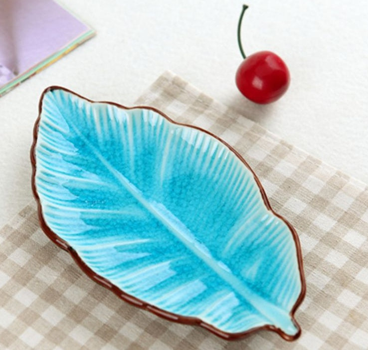 Creative Banana Leaf Shape Ceramic Seasoning Dish